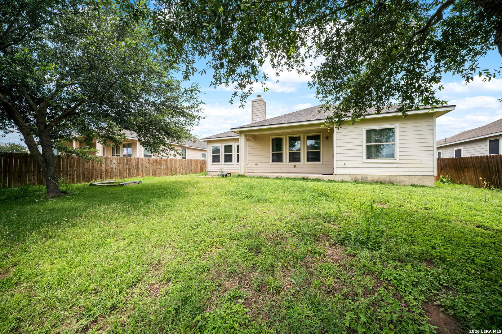 204 Valley Forge Pleasanton TX 78064