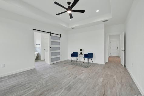 110 Lake Village Road Seguin TX 78155