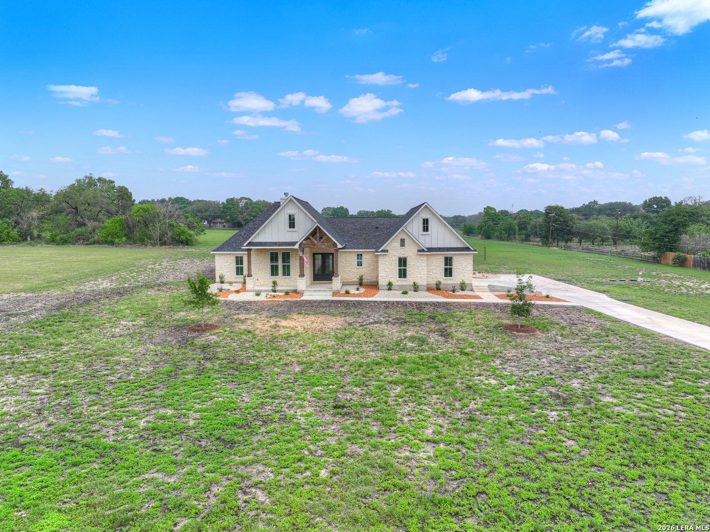 110 Lake Village Road Seguin TX 78155