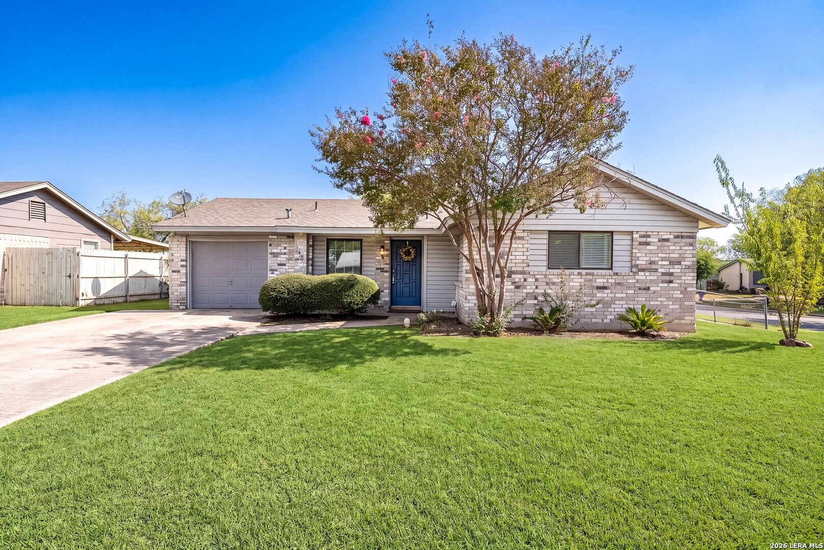 5803 Woodhollow San Antonio TX 78218