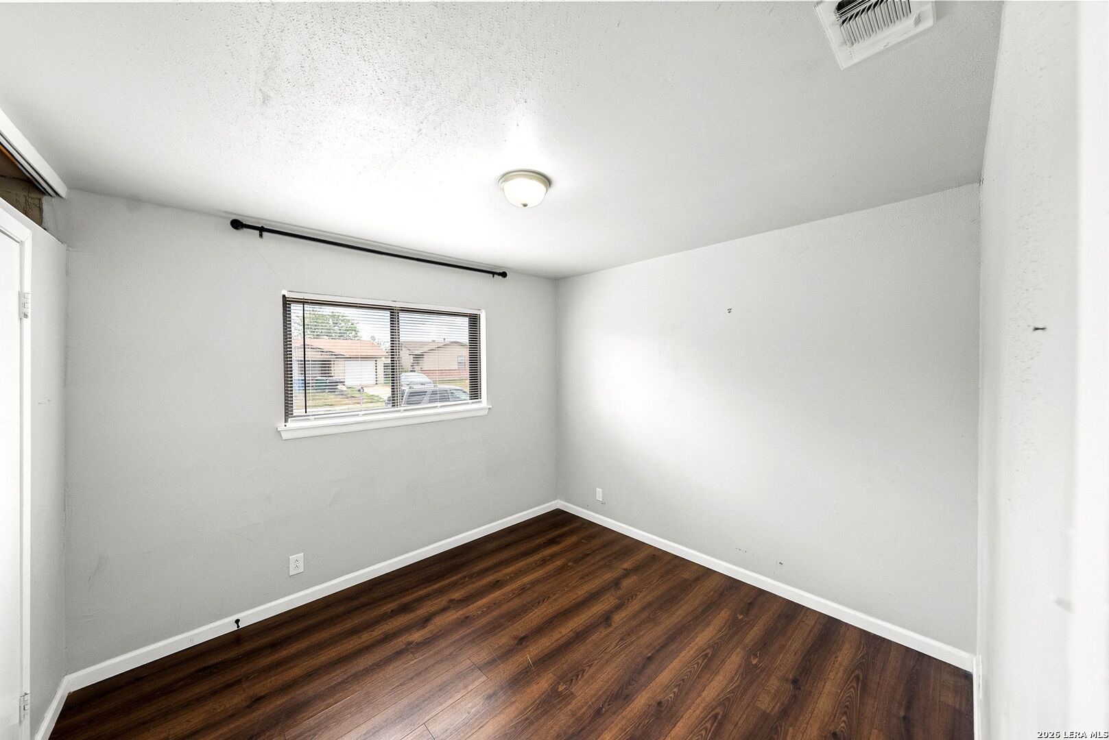 5803 Woodhollow San Antonio TX 78218