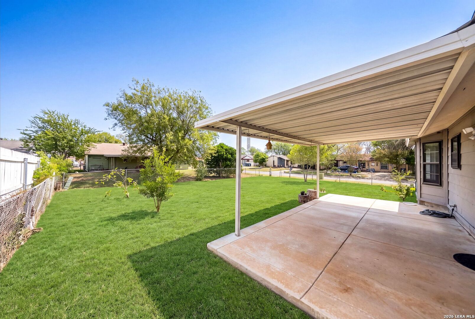 5803 Woodhollow San Antonio TX 78218