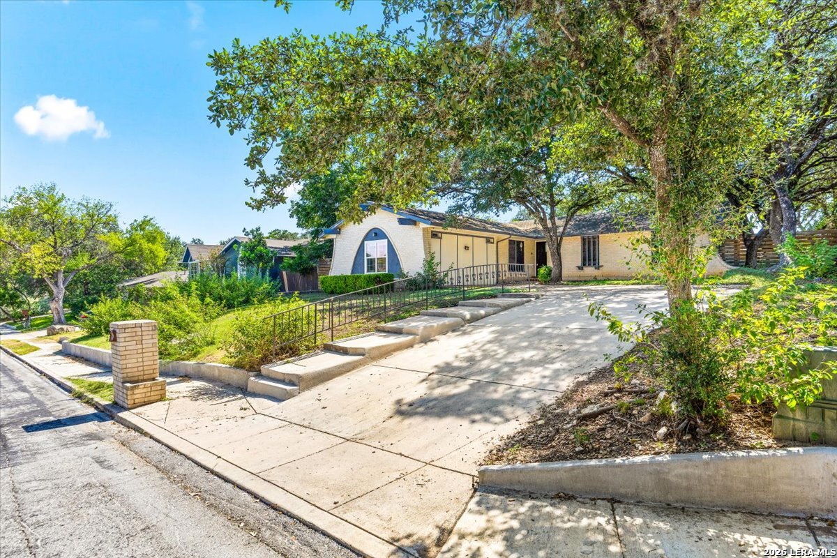 1738 Brandenburg Drive San Antonio TX 78232