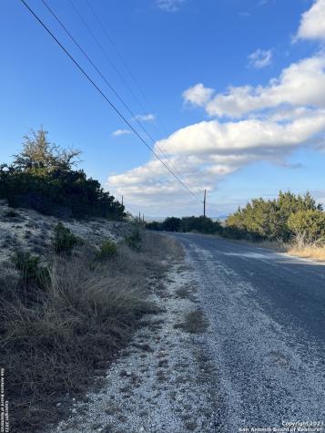 Lot 3 Forest Breeze Drive Lakehills TX 78063