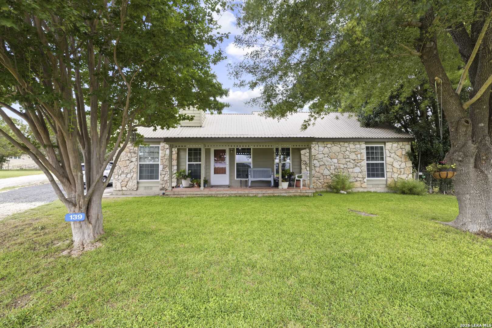 139 Eickenroht Road Ingram TX 78025