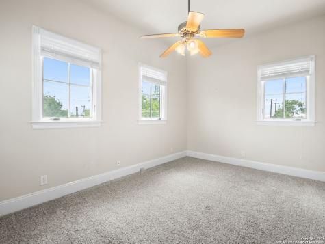 126 Daniel San Antonio TX 78204