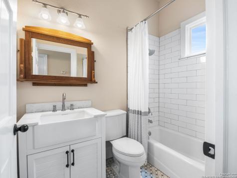 126 Daniel San Antonio TX 78204