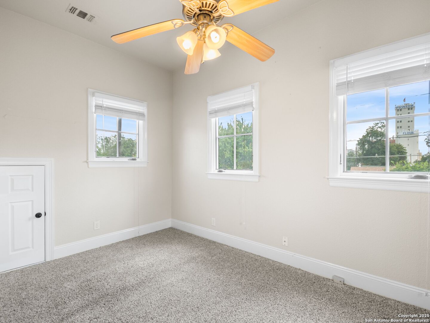 126 Daniel San Antonio TX 78204