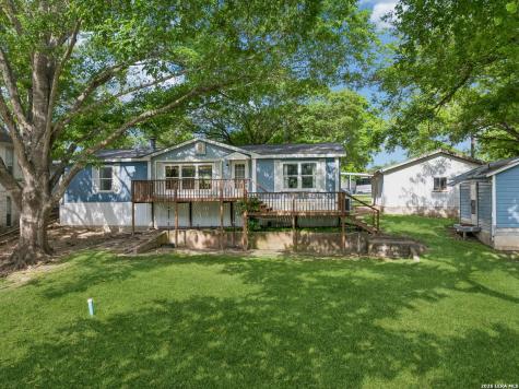 360 Shangrila Lane New Braunfels TX 78130