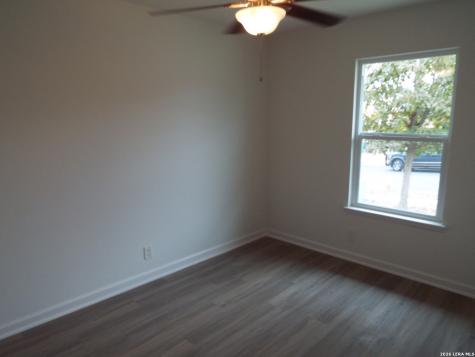4623 Pintoresco San Antonio TX 78233
