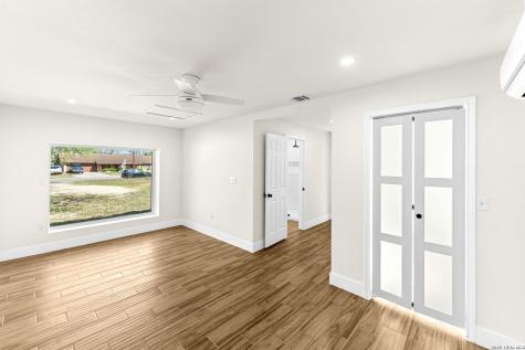 1312 C Street Floresville TX 78114