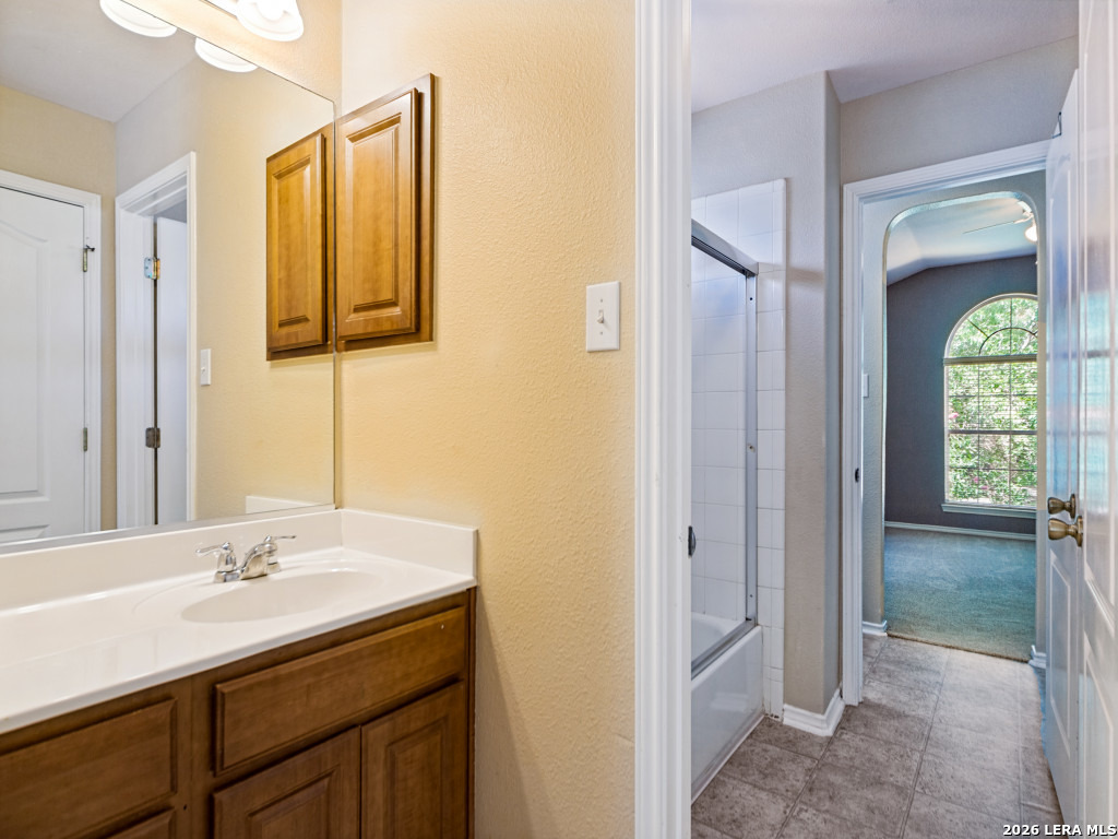 10214 Caspian Bend San Antonio TX 78254