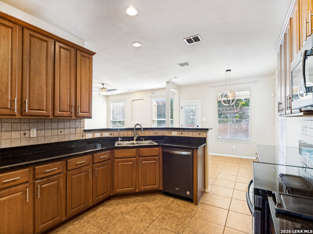 10214 Caspian Bend San Antonio TX 78254