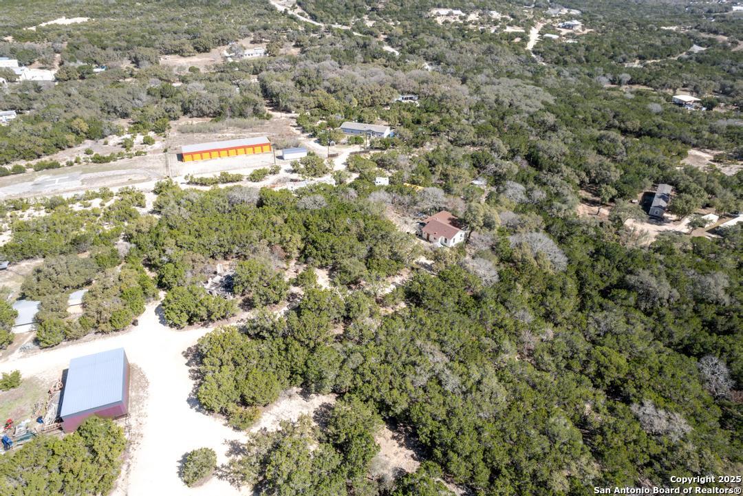 #16-20 5th Lakehills TX 78063