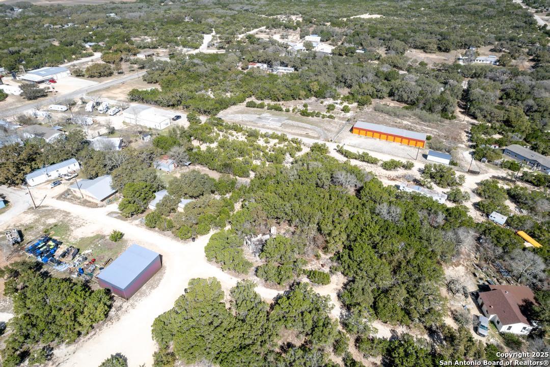 #16-20 5th Lakehills TX 78063