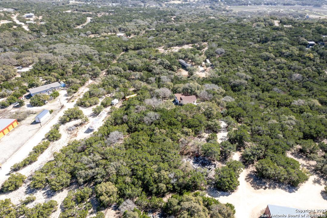 #16-20 5th Lakehills TX 78063