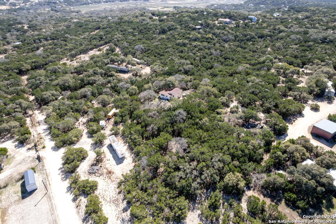 #16-20 5th Lakehills TX 78063