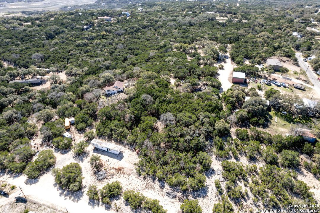 #16-20 5th Lakehills TX 78063