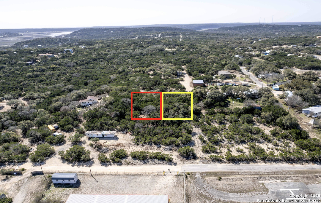 #16-20 5th Lakehills TX 78063