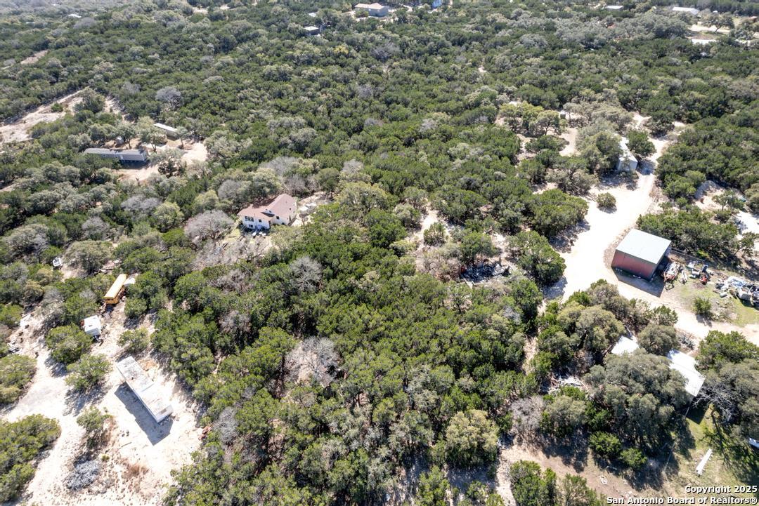 #16-20 5th Lakehills TX 78063