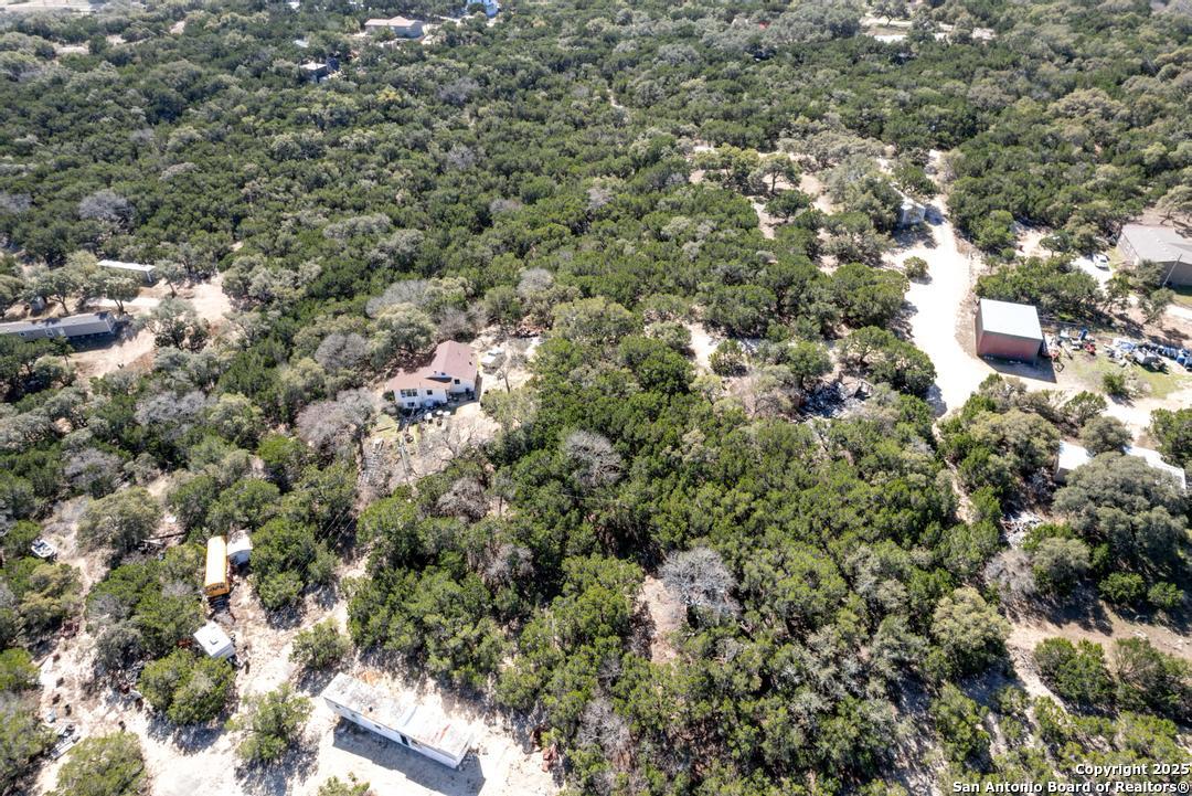 #16-20 5th Lakehills TX 78063