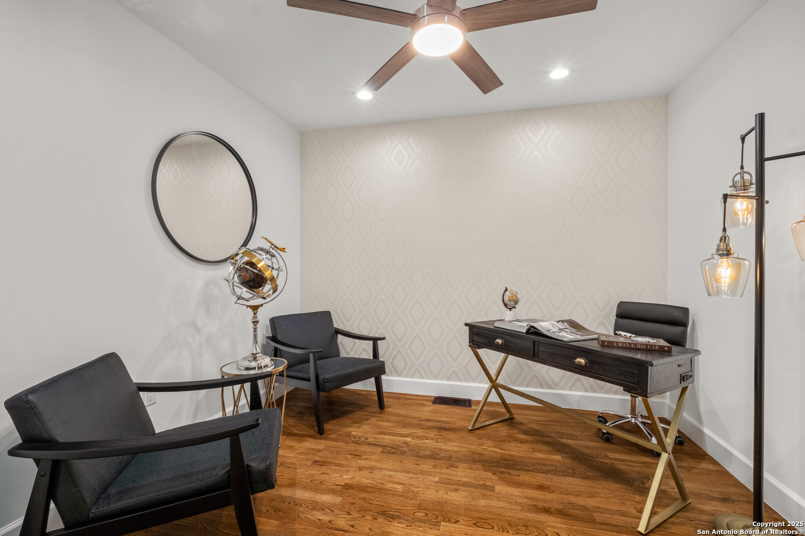 114 Cloverleaf Avenue Alamo Heights TX 78209
