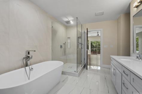 114 Cloverleaf Avenue Alamo Heights TX 78209