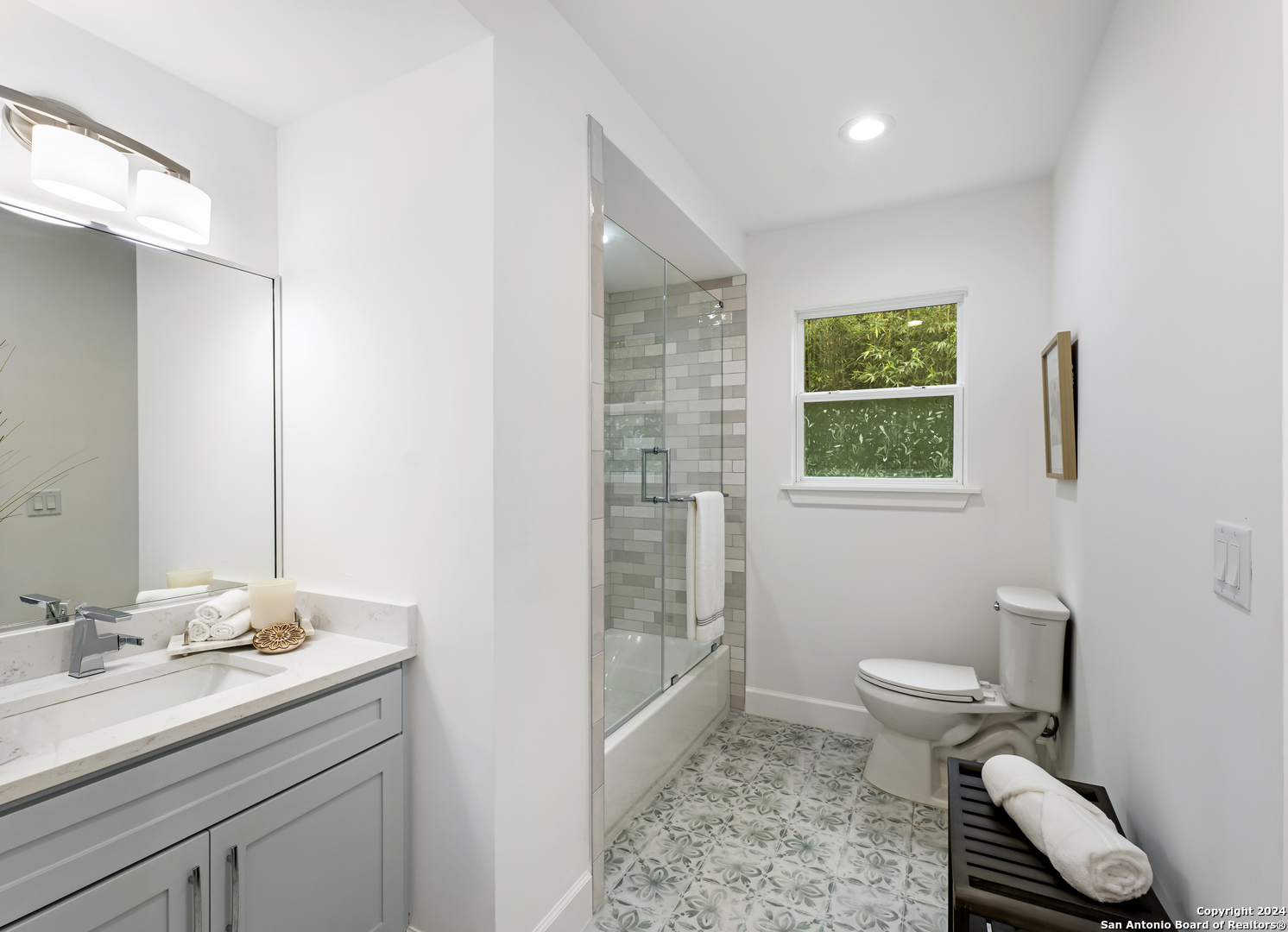 114 Cloverleaf Avenue Alamo Heights TX 78209