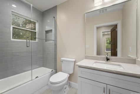 114 Cloverleaf Avenue Alamo Heights TX 78209