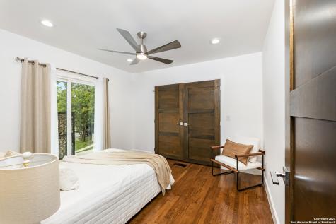 114 Cloverleaf Avenue Alamo Heights TX 78209