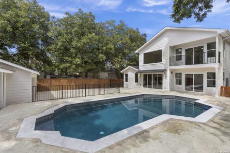 114 Cloverleaf Avenue Alamo Heights TX 78209