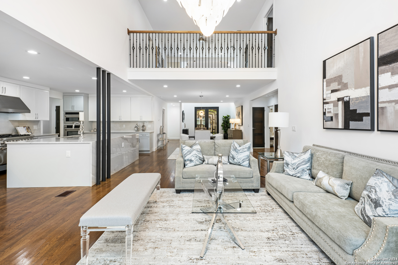 114 Cloverleaf Avenue Alamo Heights TX 78209