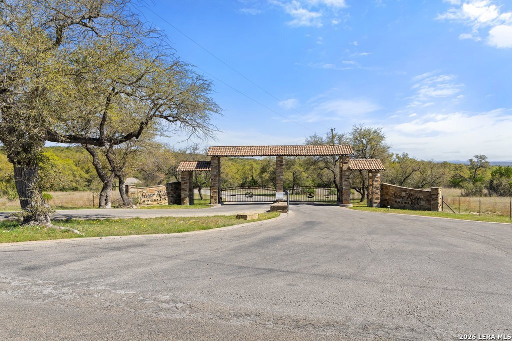 19 Stone Ridge Mountain Drive Round Mountain TX 78663