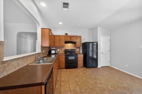 9614 Caspian Forest San Antonio TX 78254