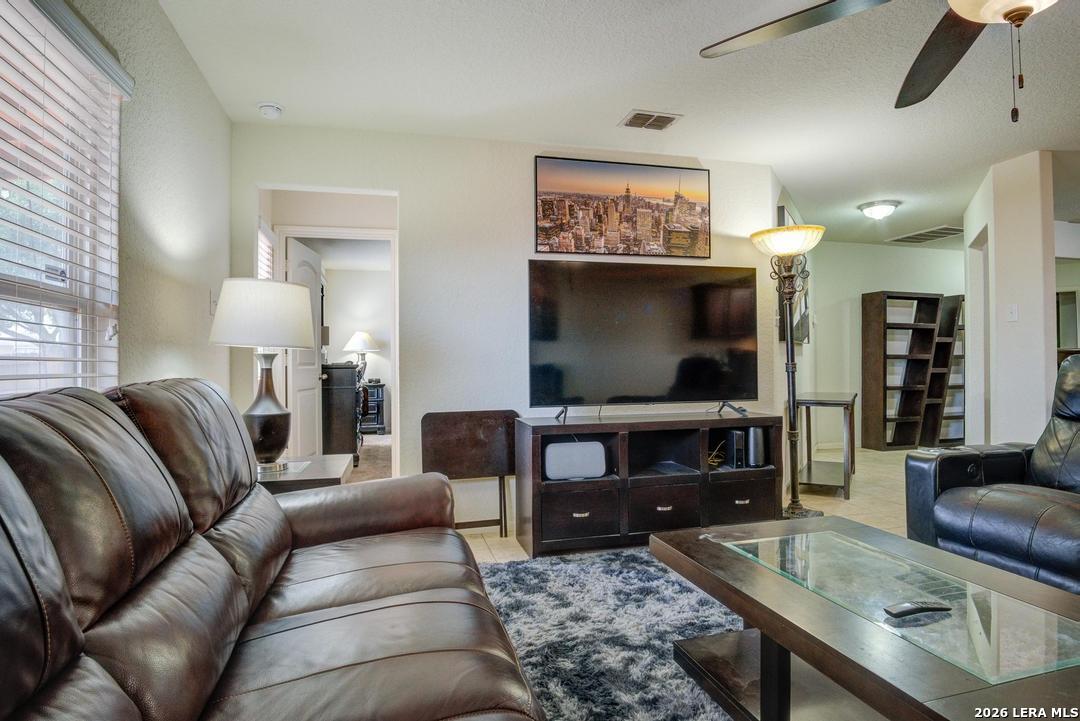 12270 Stratsburg San Antonio TX 78252