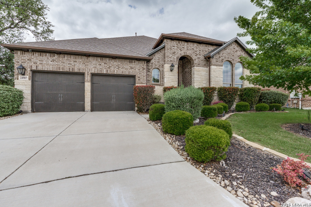 24907 Anil Oaks San Antonio TX 78261