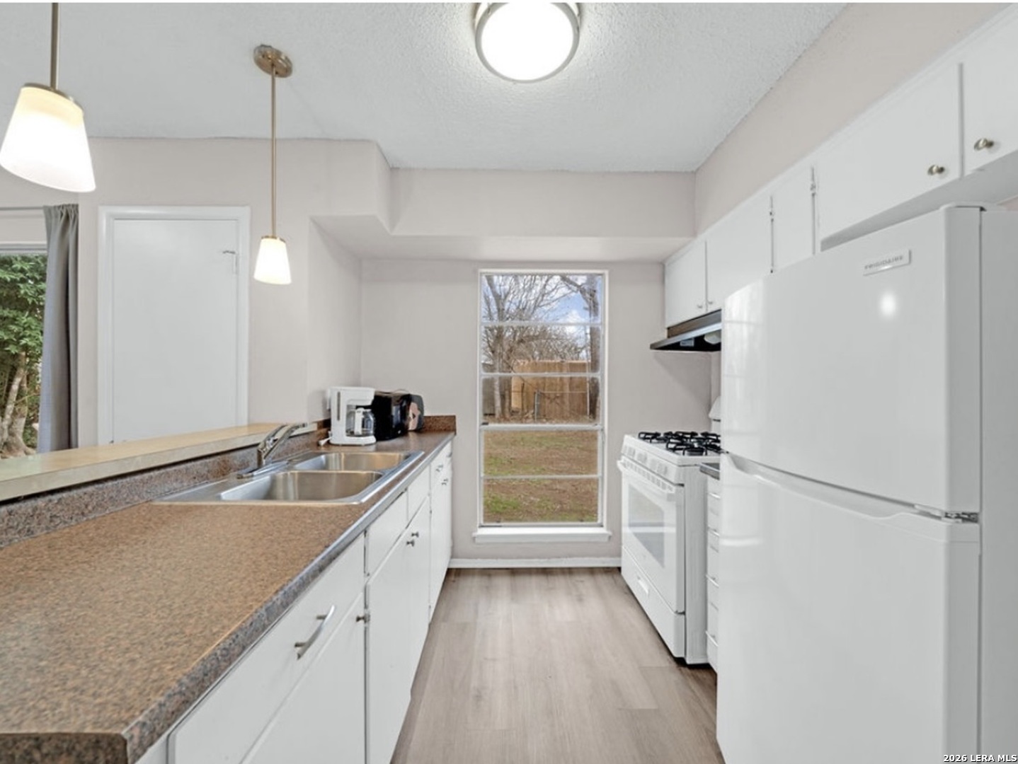 6706 Red Bluff San Antonio TX 78218