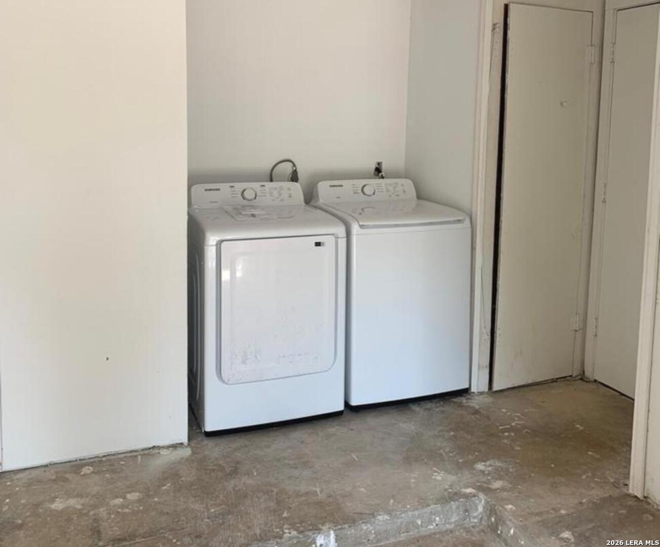 6706 Red Bluff San Antonio TX 78218
