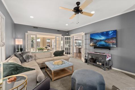 118 Brittany Olmos Park TX 78212