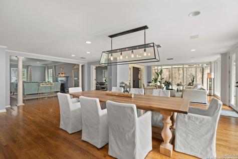 118 Brittany Olmos Park TX 78212