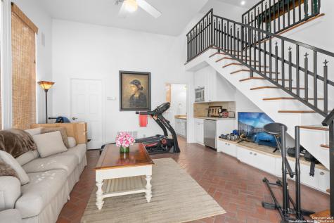 118 Brittany Olmos Park TX 78212