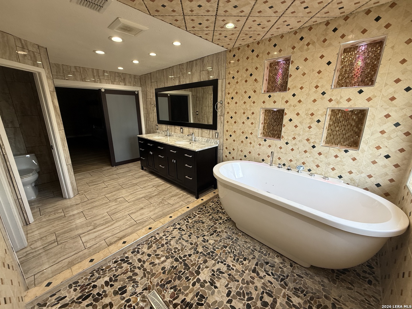1422 Winston Cove San Antonio TX 78260