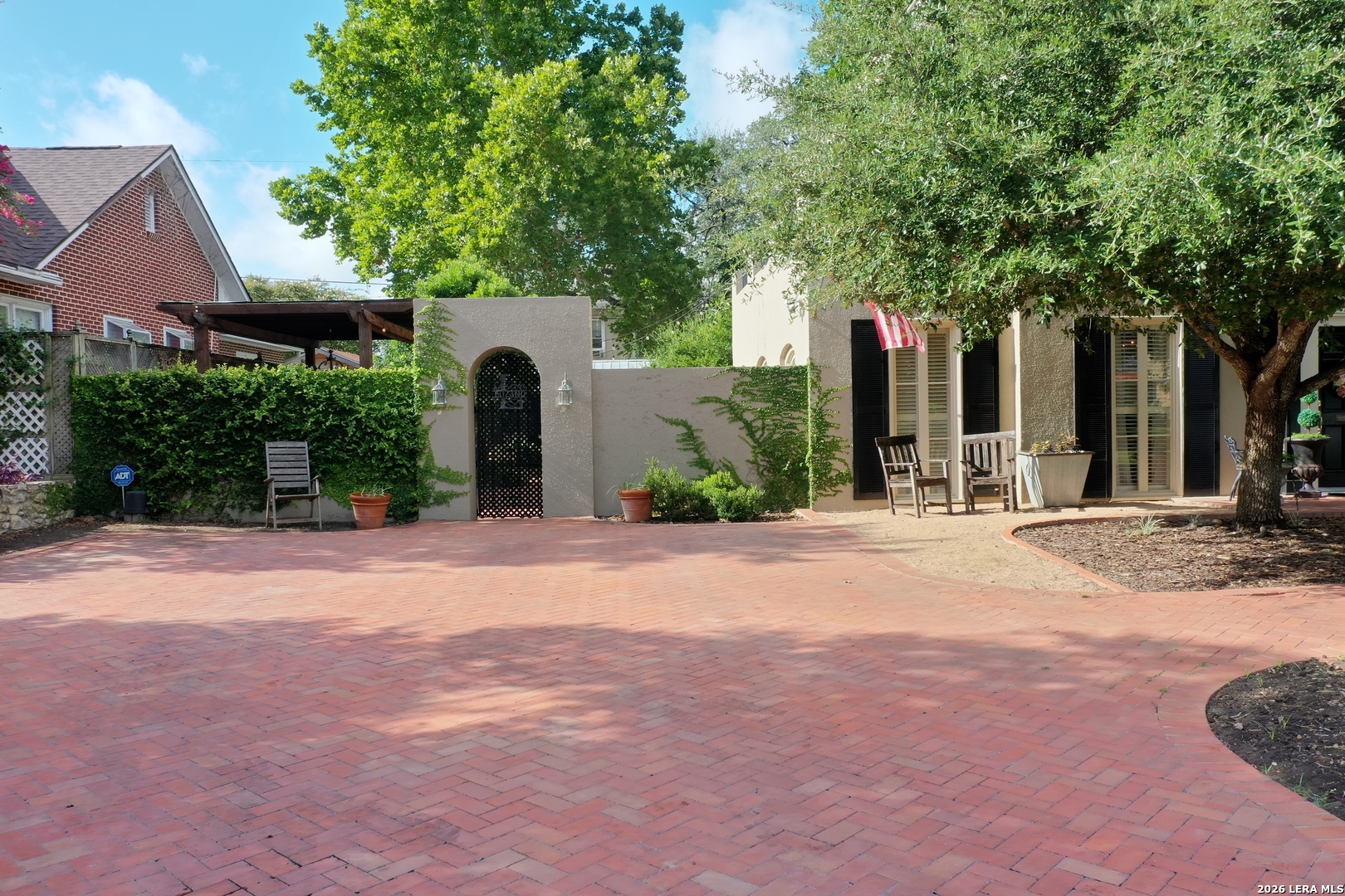 318 W Huisache Avenue San Antonio TX 78212