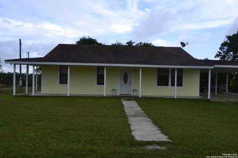 228 Diana Drive Bandera TX 78003