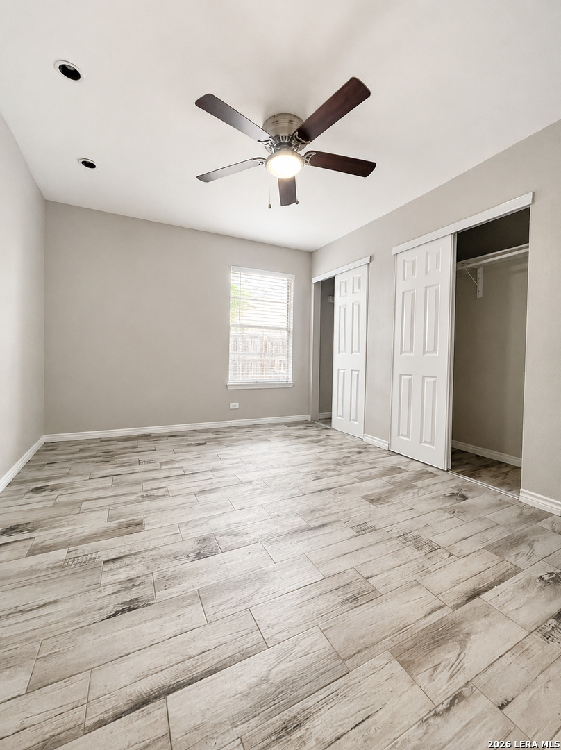 6235 Flint Rock Drive San Antonio TX 78238
