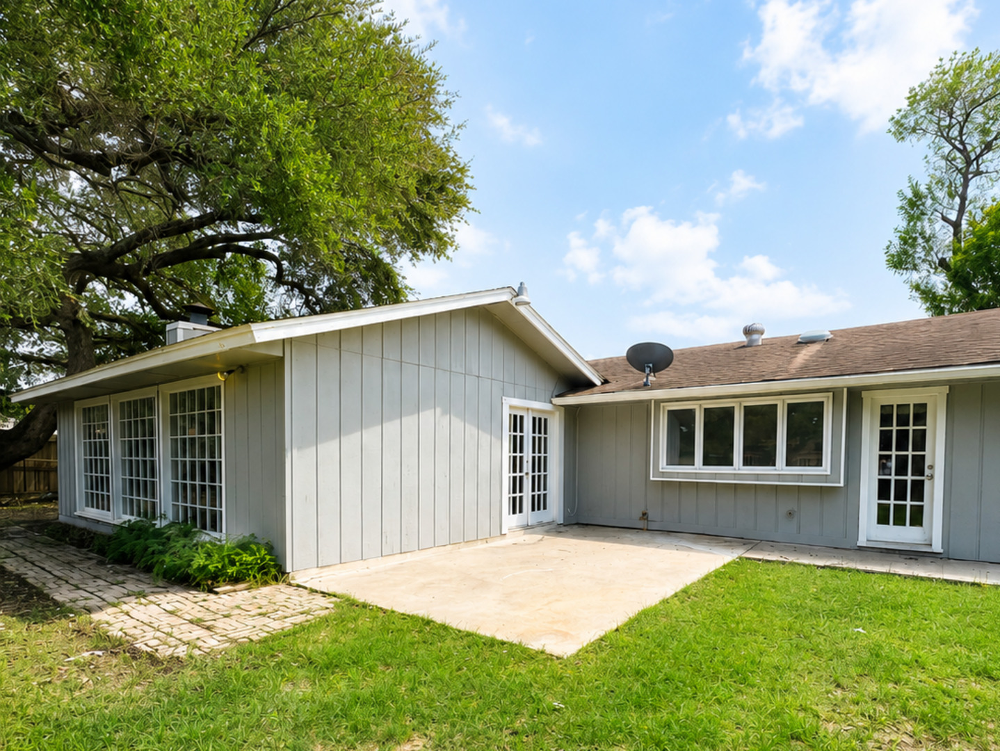 6235 Flint Rock Drive San Antonio TX 78238