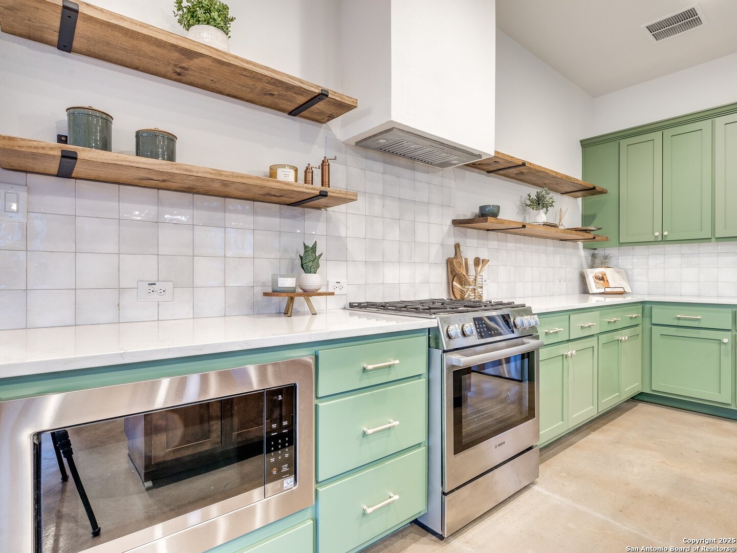 605 Graham Boerne TX 78006