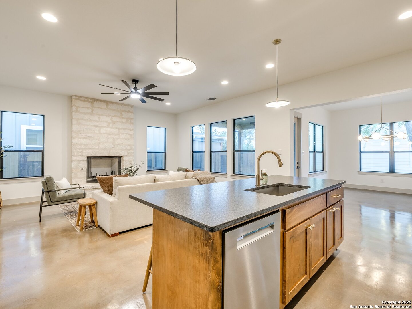 605 Graham Boerne TX 78006