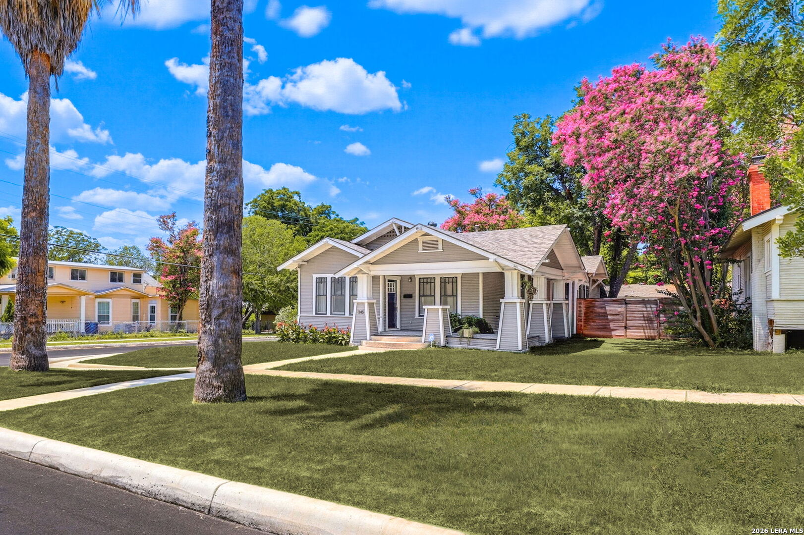 1145 W Mistletoe Avenue San Antonio TX 78201