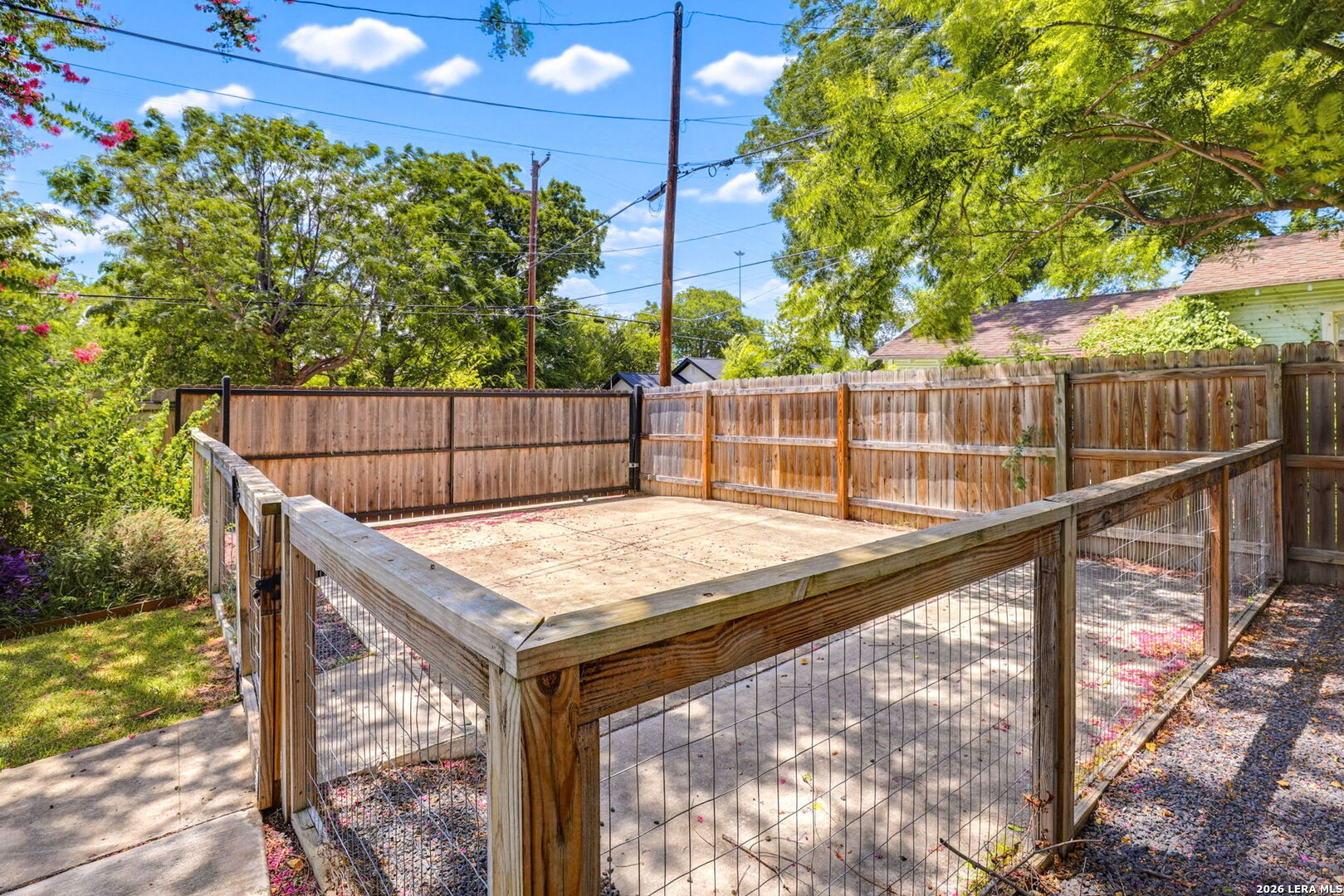 1145 W Mistletoe Avenue San Antonio TX 78201